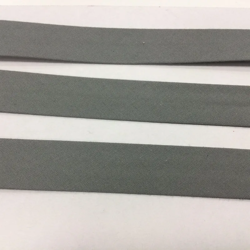 Jednofarebné, Šikmé prúžky, Galantéria - Šikmý prúžok bavlna 20mm šedá