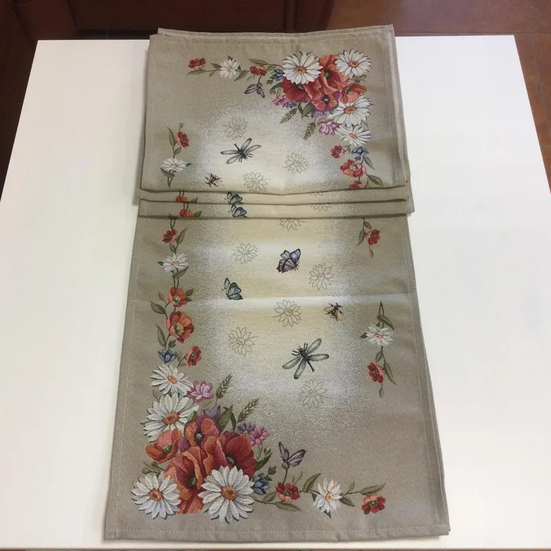 Dekoračné obrusy, behúne, Bytový textil a dekorácie - Gobelínový behúň na stôl  45x140