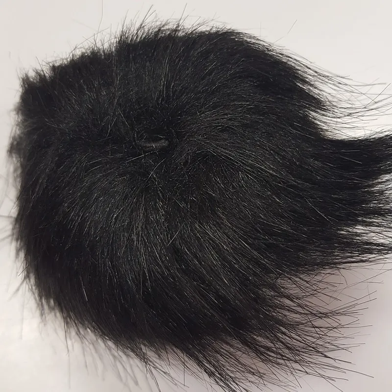 Brmbolce, Galantéria - Kožušinový brmbolec na čiapku 12 cm čierna