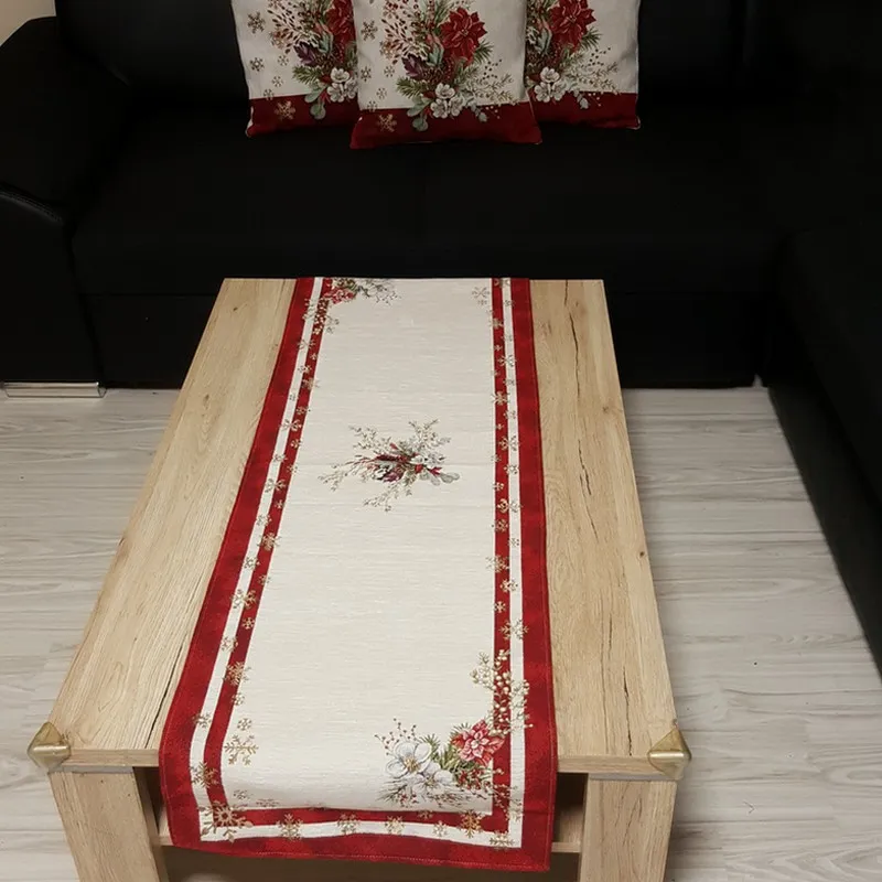 Bytový textil a dekorácie, Dekoračné obrusy, behúne - Vianočný gobelínový behúň na stôl chenille červený 45x140